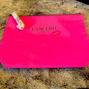 Lancôme Paris Pink Lips Cosmetics Bag NWT